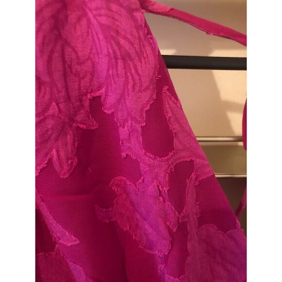 Band of Gypsies NWT Kiss Me Fuschia Peplum Boho Tie Back Mini Dress Size XS - Picture 4 of 13